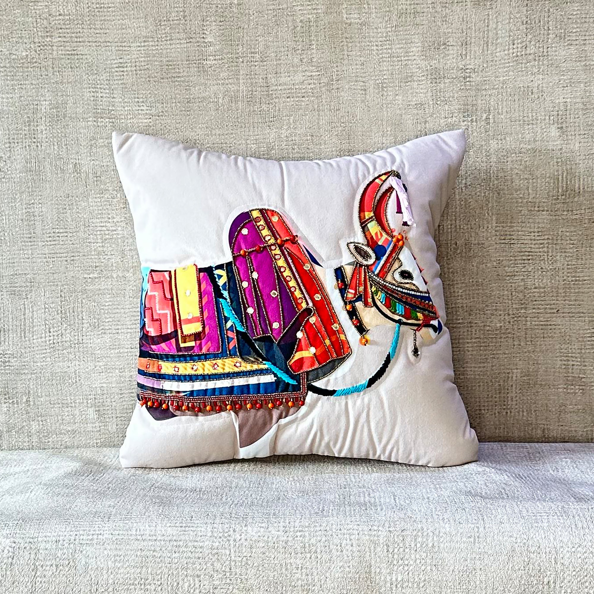 Festive Aura – Cushion Cover (16x16")