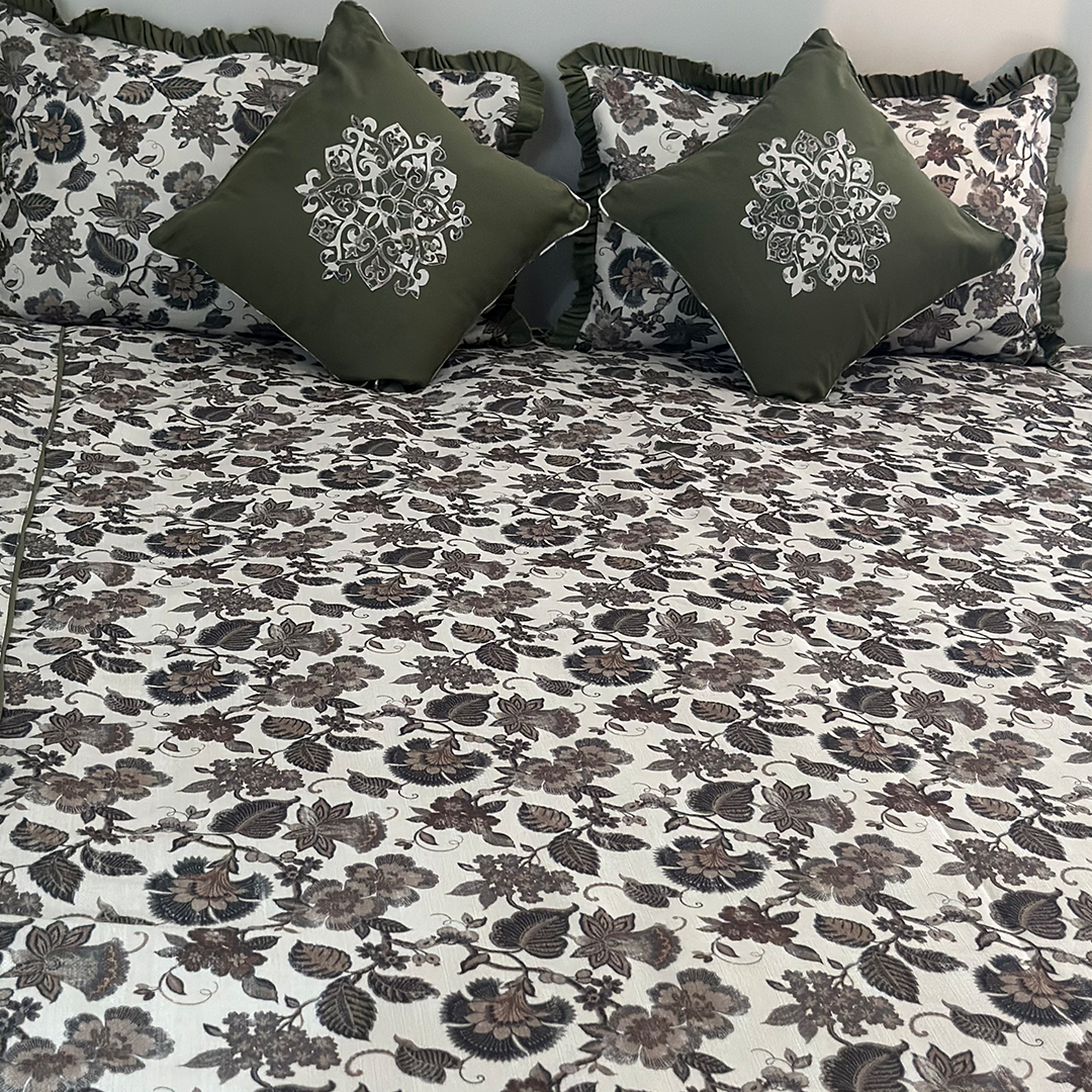 Aurora Joyspread Premium Cotton Bedcover (108x108")