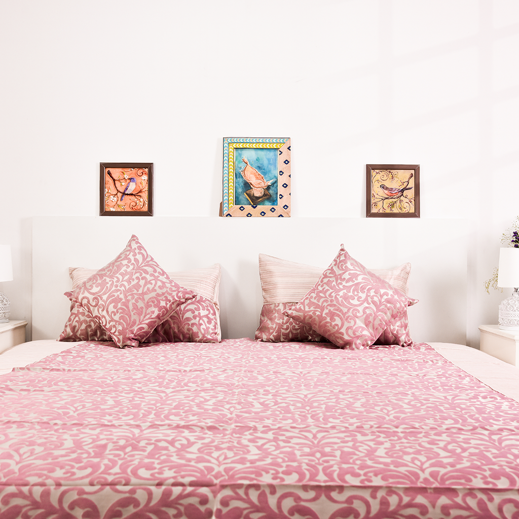 Rose Aisle Luxe – Premium Cotton Bedcover (108×108")