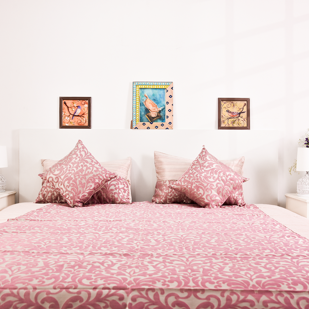 Rose Aisle Luxe – Premium Cotton Bedcover (108×108")